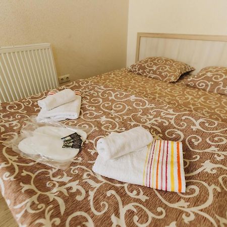 Затишні Apartments Біля Жд Вокзалу Ивано-Франкивск Екстериор снимка