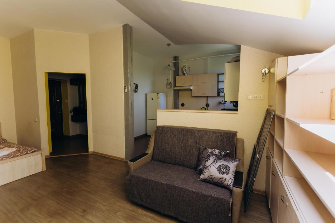 Затишні Apartments Біля Жд Вокзалу Ивано-Франкивск Екстериор снимка