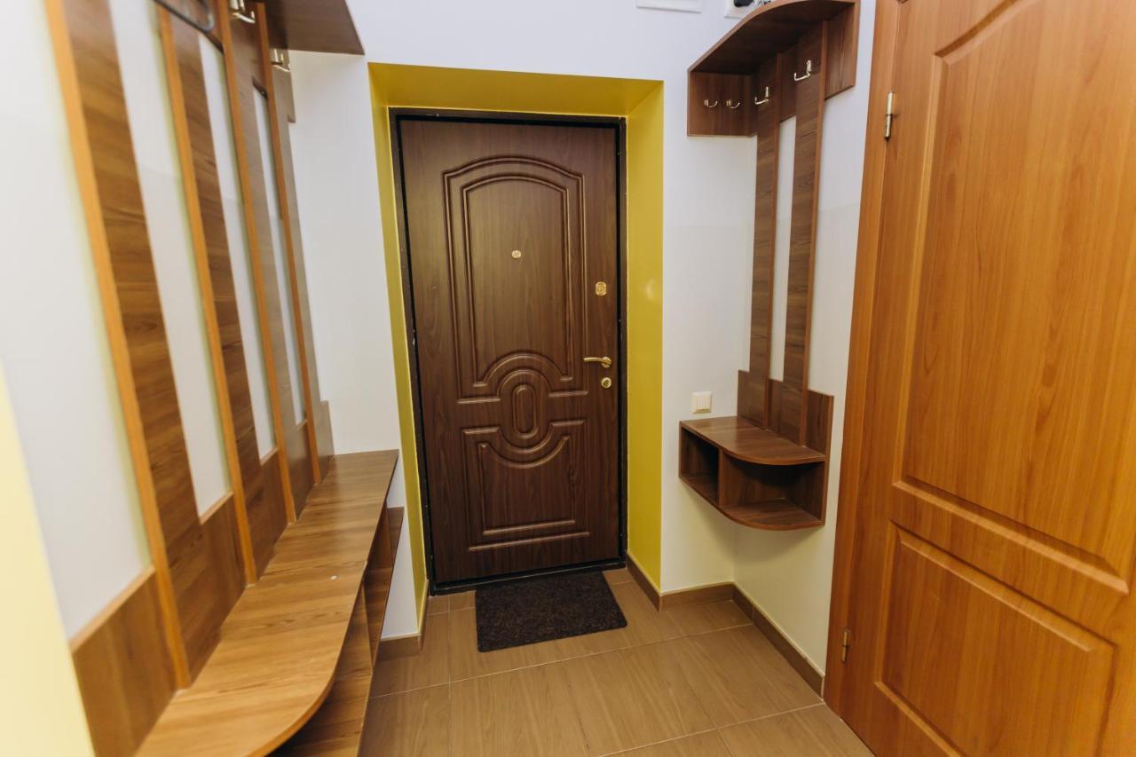Затишні Apartments Біля Жд Вокзалу Ивано-Франкивск Екстериор снимка
